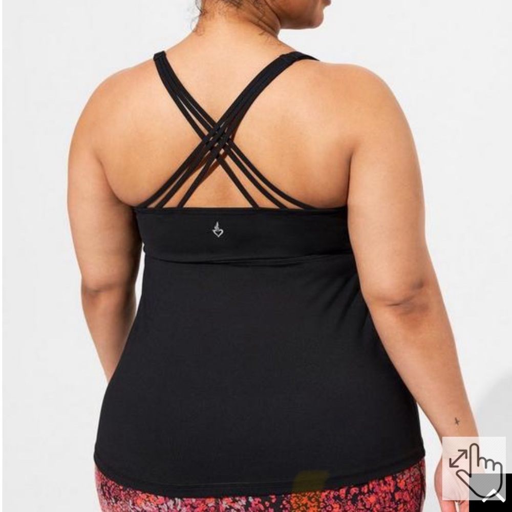 Torrid Performance Core Scoop Neck Strappy Back Active Tank with Mesh Support
